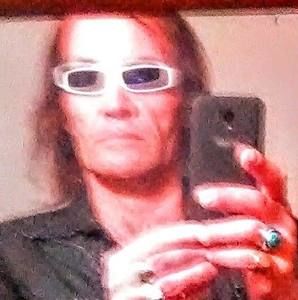 Meet your Posher, Robin